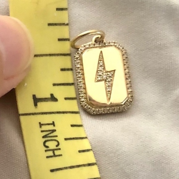 14K Gold and Diamond pendant - Picture 3 of 3
